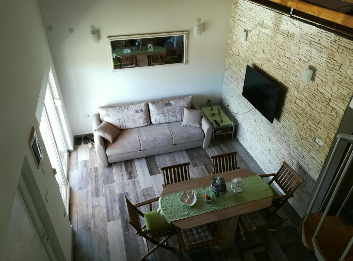 Villa Emanuel à Ljubač Extérieur photo