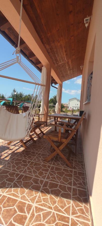 Villa Emanuel à Ljubač Extérieur photo